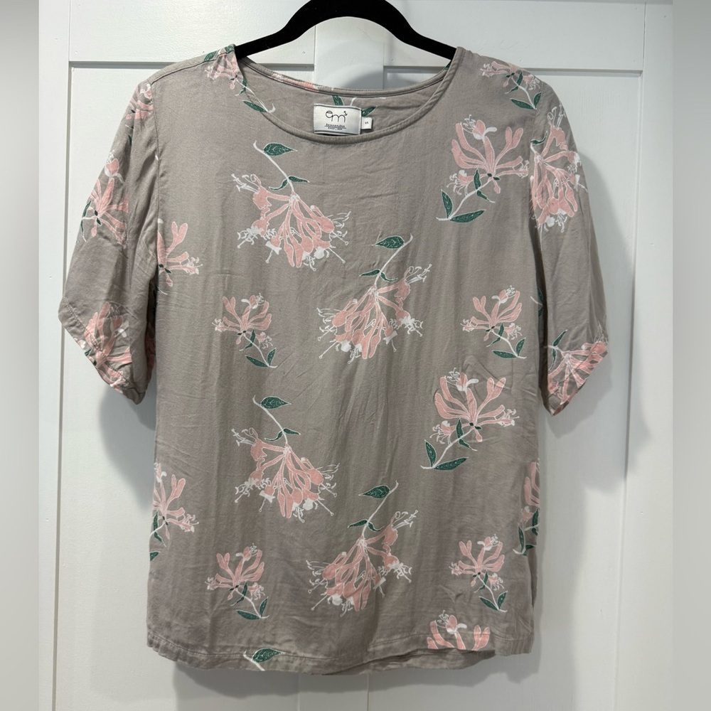 Emmamalena Floral‎ Top